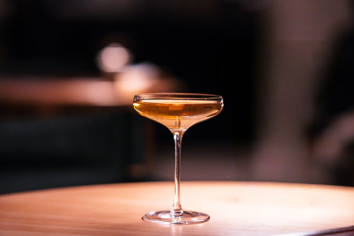 Cocktails japonais : technique et minimalisme au service du goût